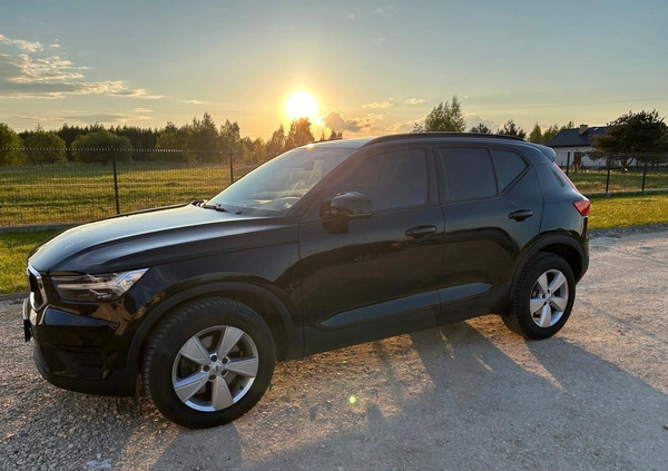 Volvo XC 40 cena 115000 przebieg: 231222, rok produkcji 2019 z Radom małe 121